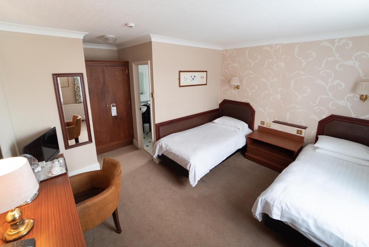 Littlebury Hotel Бицестер Екстериор снимка