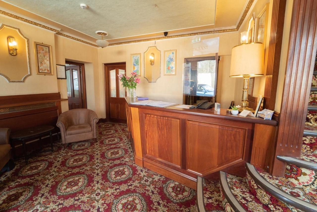 Littlebury Hotel Бицестер Екстериор снимка