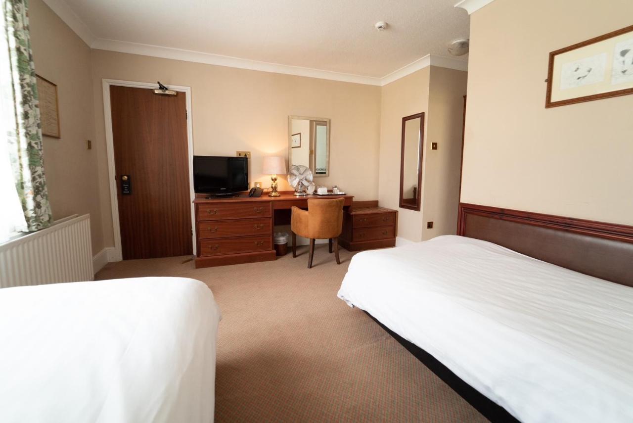 Littlebury Hotel Бицестер Екстериор снимка