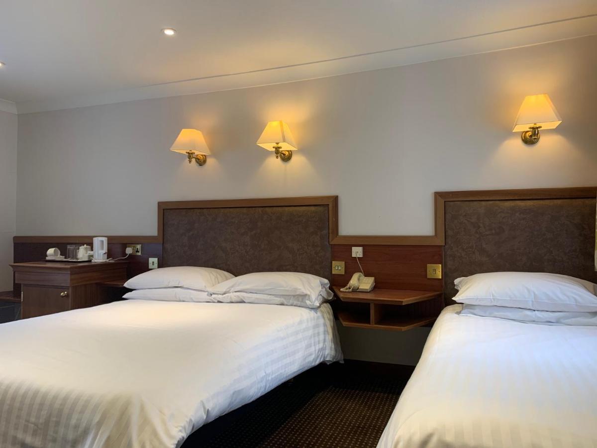 Littlebury Hotel Бицестер Екстериор снимка